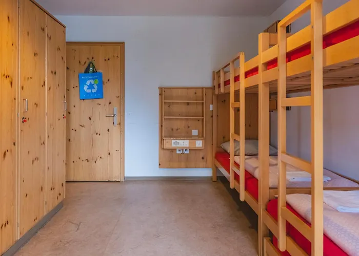 شباب يوث دافوس