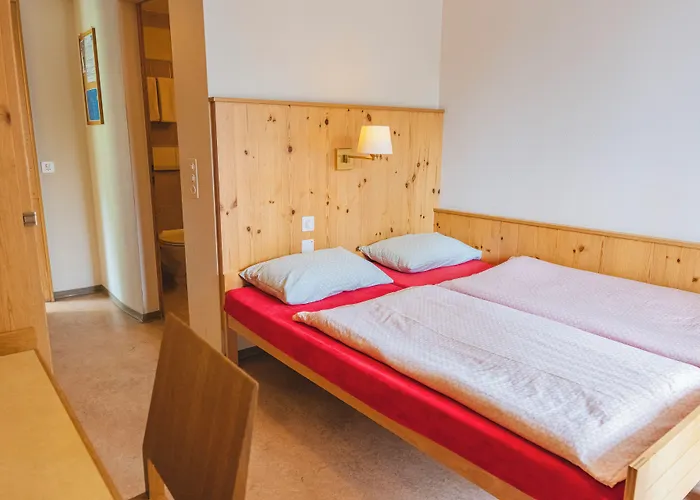 بيت شباب شباب يوث *