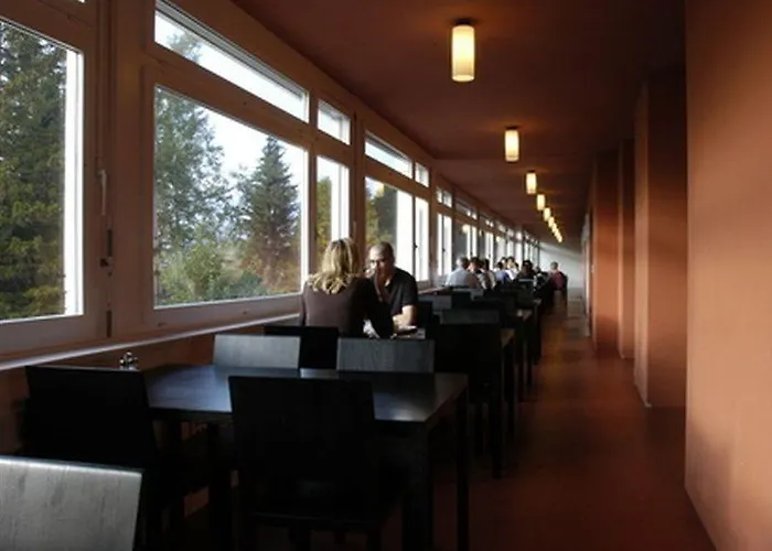 شباب يوث دافوس